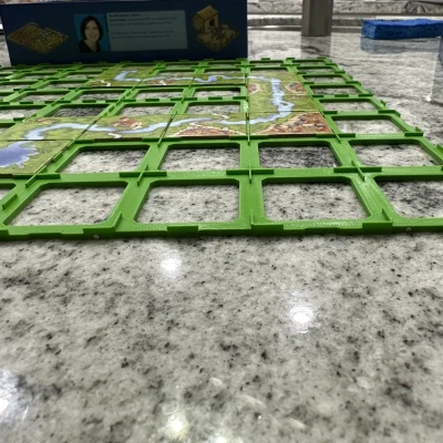 Tổ Chức Hộp và Lưới Nam Châm Carcassonne