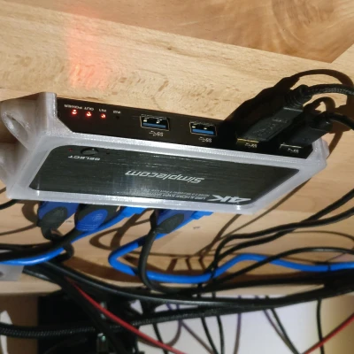 Giá đỡ Simplecom KM420