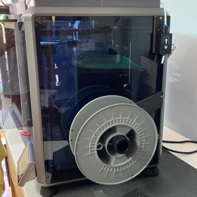 Giá đỡ cuộn chỉ gắn bên Creality K1 Phiên bản 2