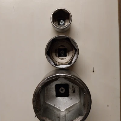 Giá treo tường đầu tuýp 1/2''