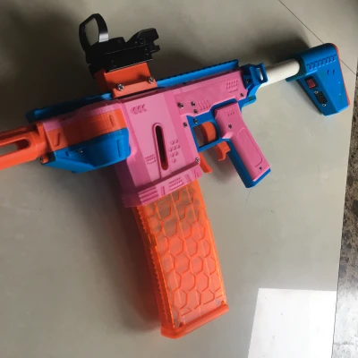 The Gryphon (Blaster Bắn Phi Tiêu Bọt Biển)