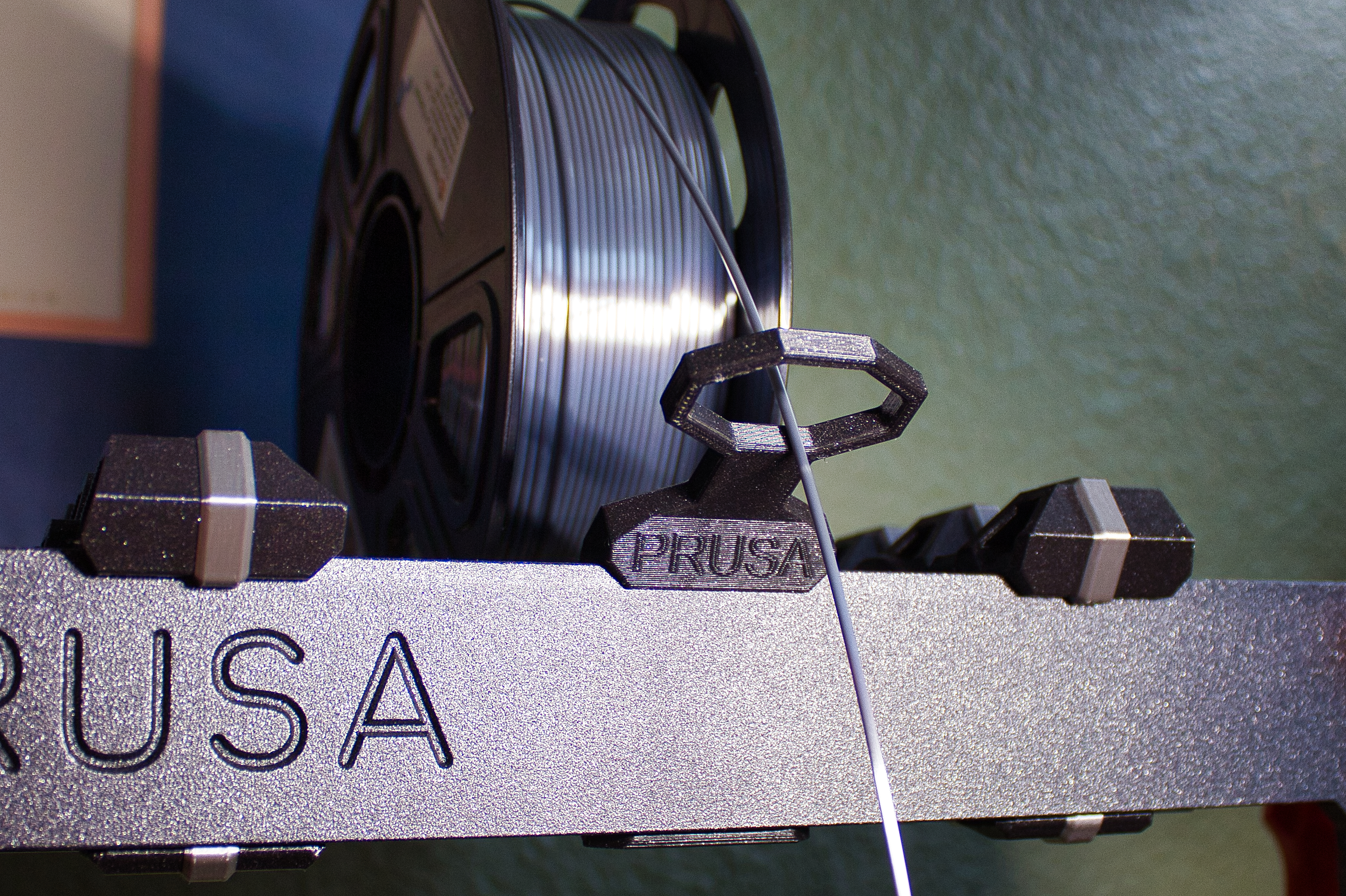 Dẫn Sợi Nhựa (Filament Guide)