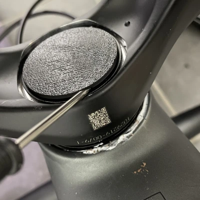 Giá đỡ APPLE AirTag Ø34 mm cho phuộc MTB