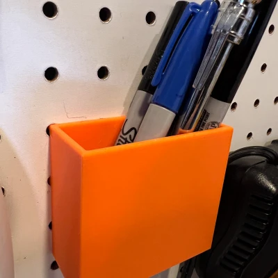 Hộp Đựng Bút Gắn Bảng Pegboard