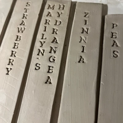 Bộ Chữ Cái Dập Khuôn Cho Đất Sét