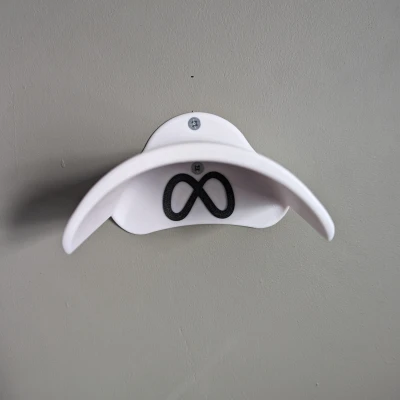 Giá Treo Tường Kính Quest 3