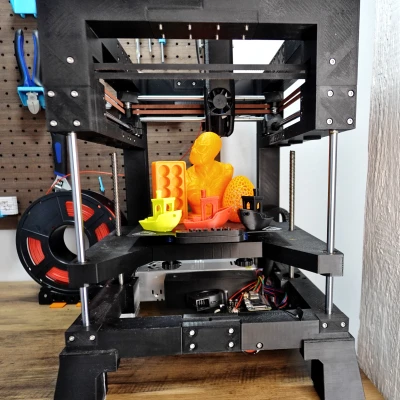 THE 100 v1.1 - Máy in 3D nhanh nhất với khung in