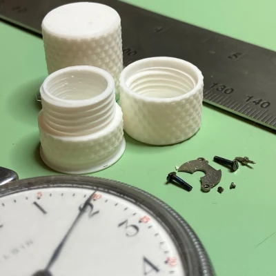 Ống đựng phụ tùng tí hon