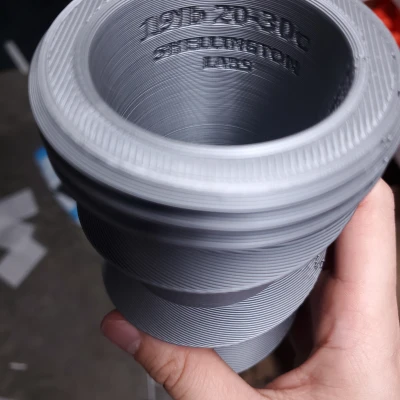 Lethal Company - Con Bu Lông Lớn - Mô Hình Tỷ Lệ 1:1