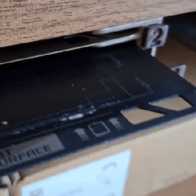 Giá đỡ tấm nền cho Prusa Mk3/4, Bambu X1C, P1, A1 có nút đẩy