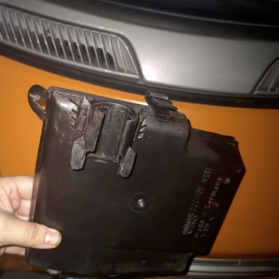 Kẹp Ống Nước Rửa Kính Xe Smart Fortwo 2001