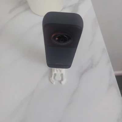 Giá Đỡ GoPro In 3D Hoàn Toàn