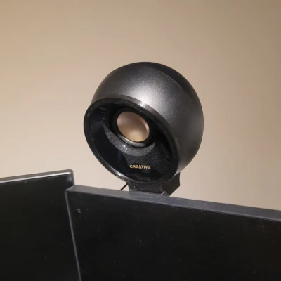 Giá đỡ loa Creative Pebble 2.0 gắn màn hình