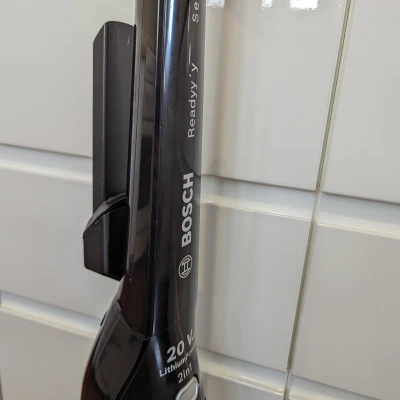 Giá đỡ đầu hút chân không Bosch Readyy'y Serie 2