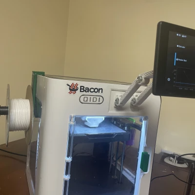 Hệ Thống Cánh Tay Máy Tính Bảng Qidi X3