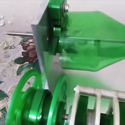 Dụng Cụ Cắt Dải Nhựa PET Chính Xác