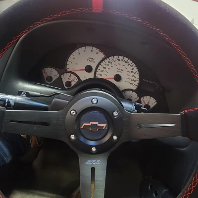 Nắp Còi Universal Cho Vô Lăng Xe Chevy