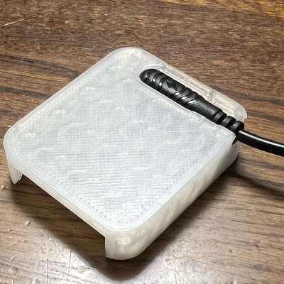 Đế Sạc Cho Đồng Hồ Thông Minh 3coins Device Band Plus