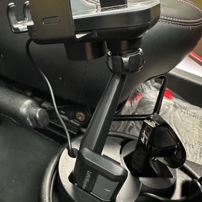 Giá đỡ điện thoại cho hộc ly Fiat 500