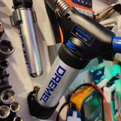 Kệ Treo Tường Cho Dremel Torch