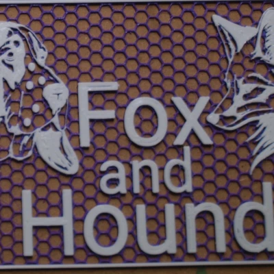 Biển hiệu Cáo và Chó Săn