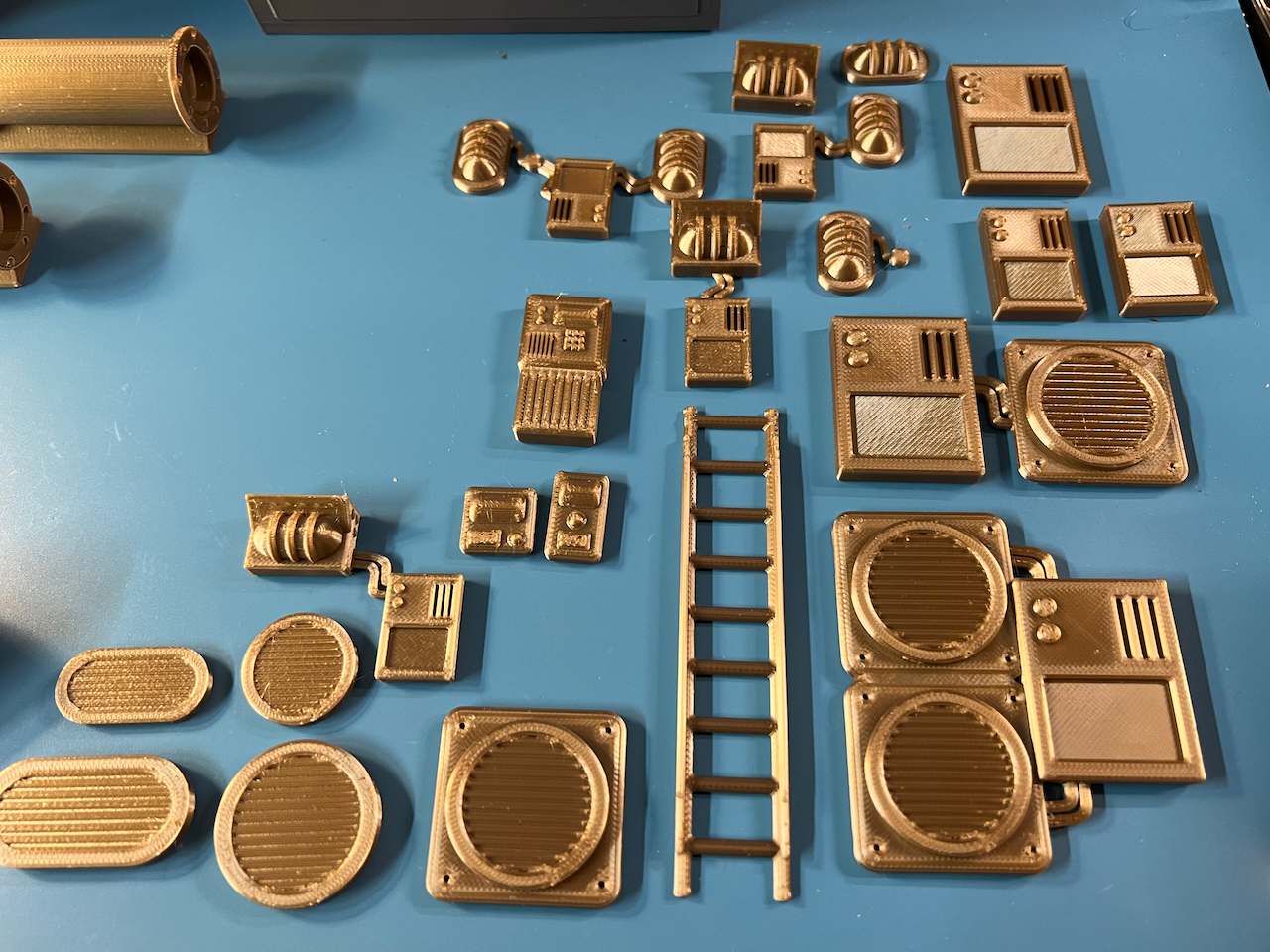 Greebles Phần 2! Đèn, Đơn vị nguồn, Lỗ thông gió, Thang, Đơn vị điều khiển và nhiều hơn nữa!