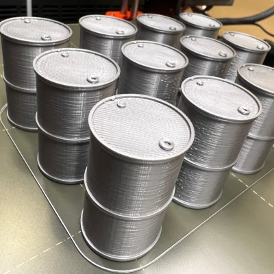 Các Thùng và Thùng có Logo "Gear"