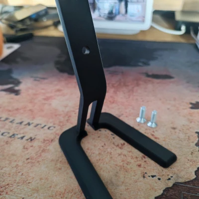 Chân đế loa Teufel