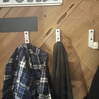 Móc Treo Chắc Chắn