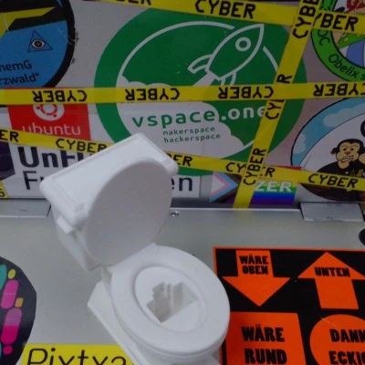 Datenklo - Nhà vệ sinh dữ liệu RJ45 độc đáo