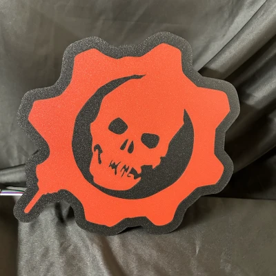 Hộp đèn Gears of War