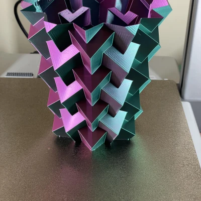 Chậu hoa hình học đơn giản