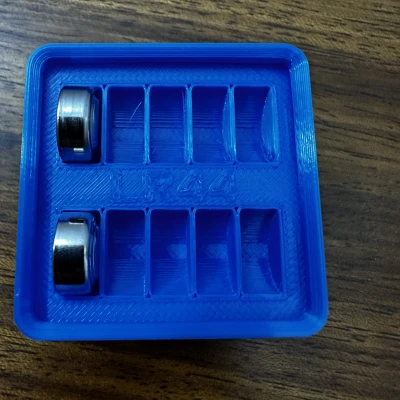 Khay Gridfinity đựng pin LR44