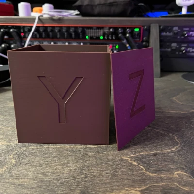 Hộp Lập Phương dùng cho Khối Lập Phương Hiệu Chuẩn