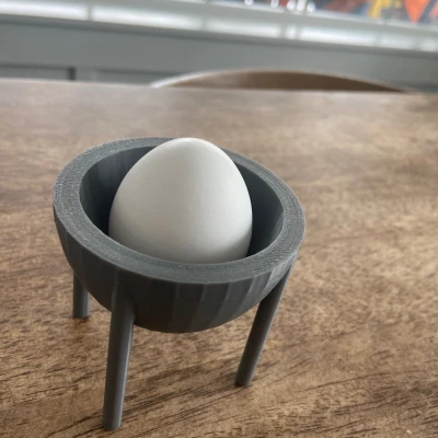 Chân đế giữ trứng