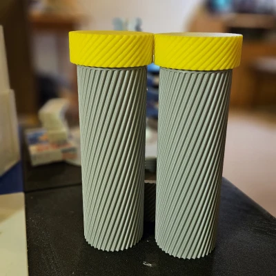 HỘP BÚT CỠ LỚN SÀNH ĐIỆU