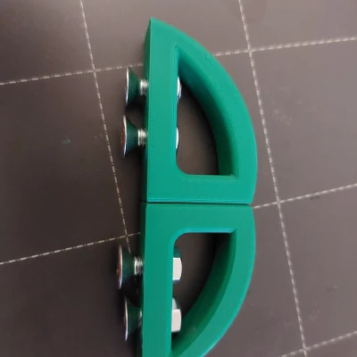 Tay nắm cửa có khóa nam châm