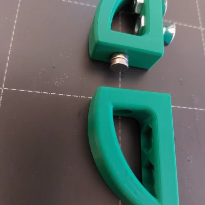 Tay nắm cửa có khóa nam châm