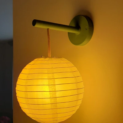 Chân đế đèn treo tường