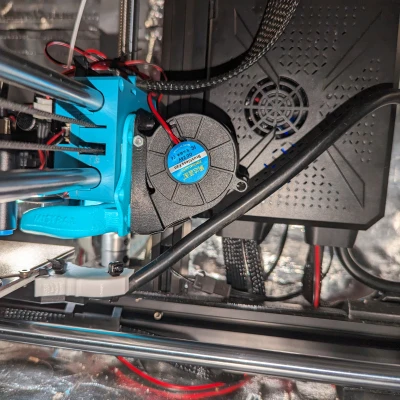 Phần nối ngang cáp bàn nhiệt Sovol SV06 Plus cho ống dẫn khí 5015 gắn sau