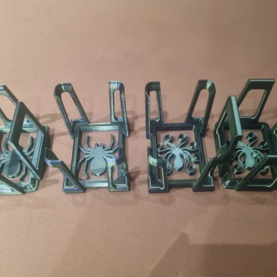 Hộp đựng bài MTG Commander - 4 phiên bản