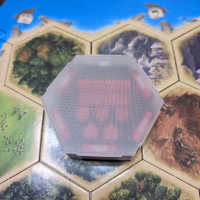 Hộp Đựng Quân Cờ Catan