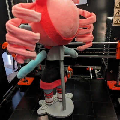 Chân đế trưng bày thú nhồi bông Circuit Witch