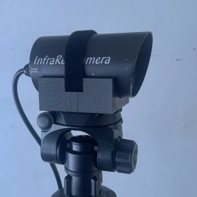 Giá đỡ chân máy đa năng