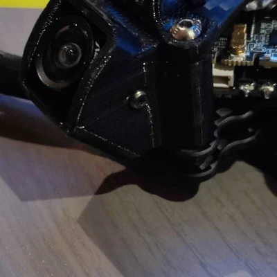 Caesar 3 inch HDZero Nano90 với canopy nâng cấp lens