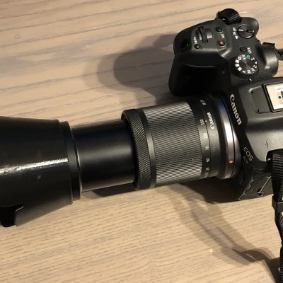 Hood Chống Nắng Cho Ống Kính Canon RF-S 18-150 F3.5-6.3 IS STM