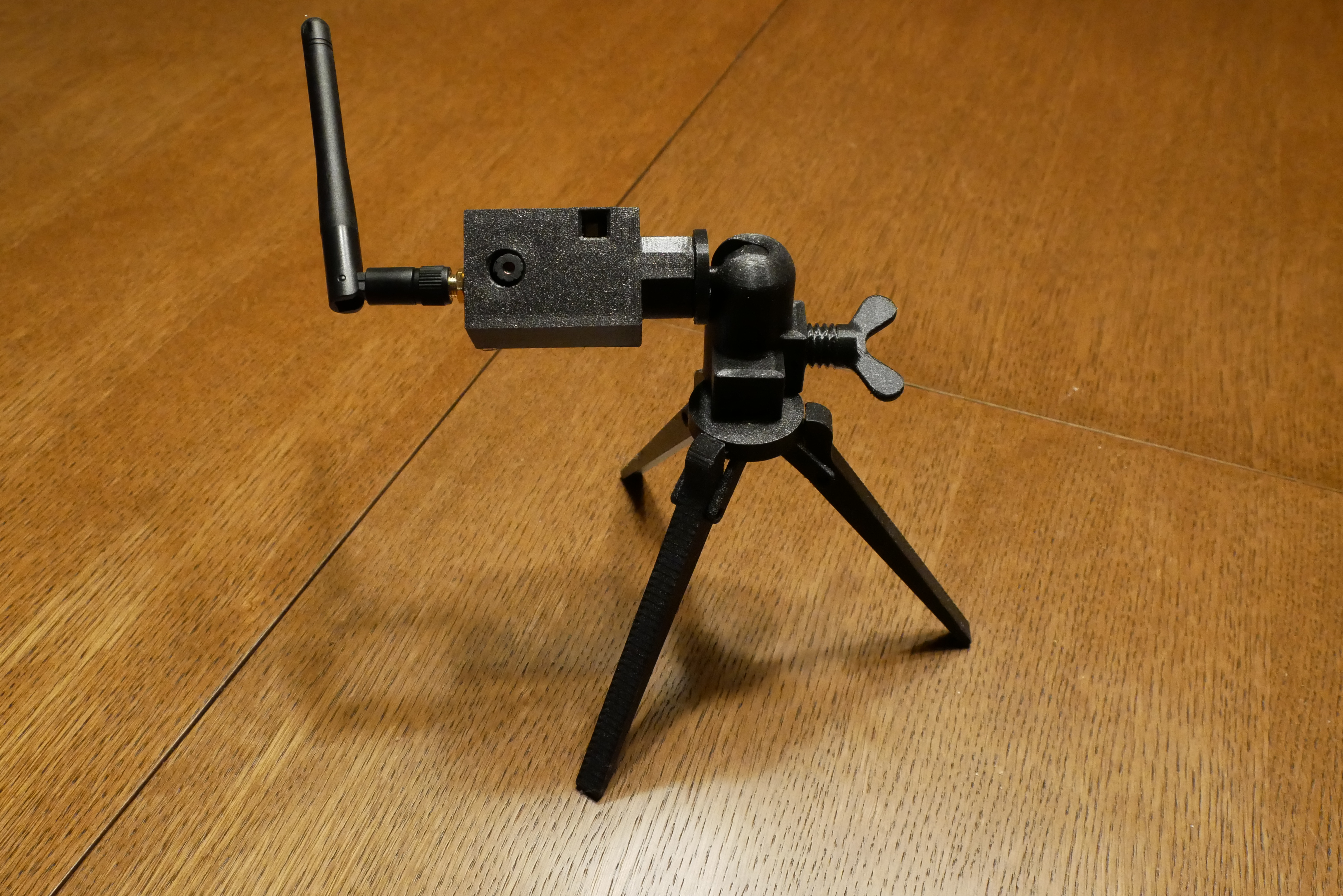 Chân Đế Hoàn Chỉnh Có Đầu Bi và Vỏ cho Esp32Cam / AI Thinker