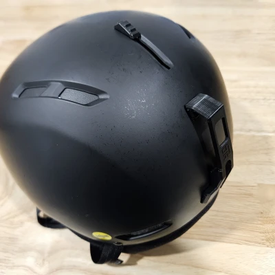 Kẹp giữ dây kính trượt tuyết cho mũ bảo hiểm Giro