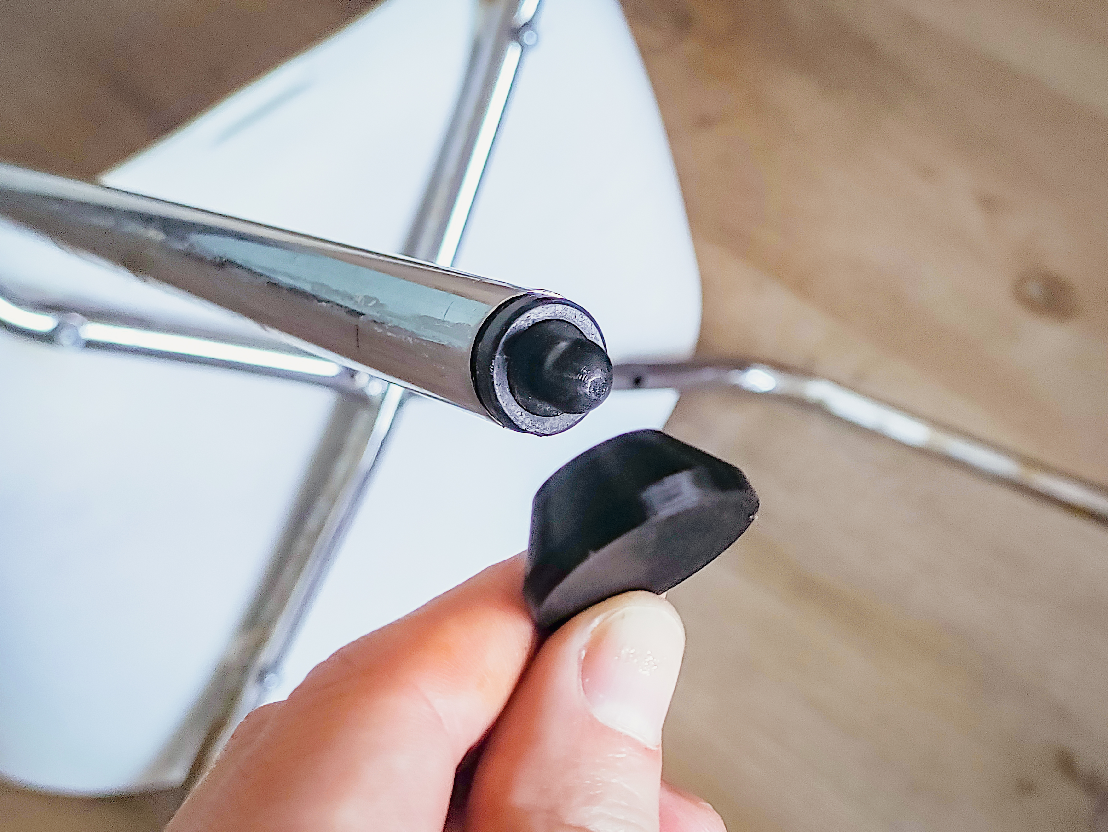 Phụ tùng thay thế chân giảm chấn cho ghế