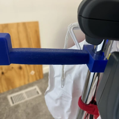 Giá Đỡ Giấy Vệ Sinh - Kiểu Cây IV Y Tế